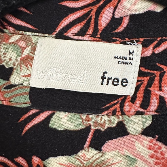 Aritzia Floral Cuban Collar Buttondown - Picture 6 of 7